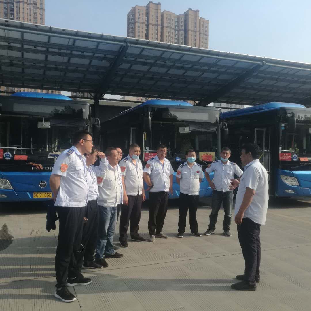公交集團(tuán)公交事業(yè)一部圓滿完成高、中考愛心送考工作任務(wù)