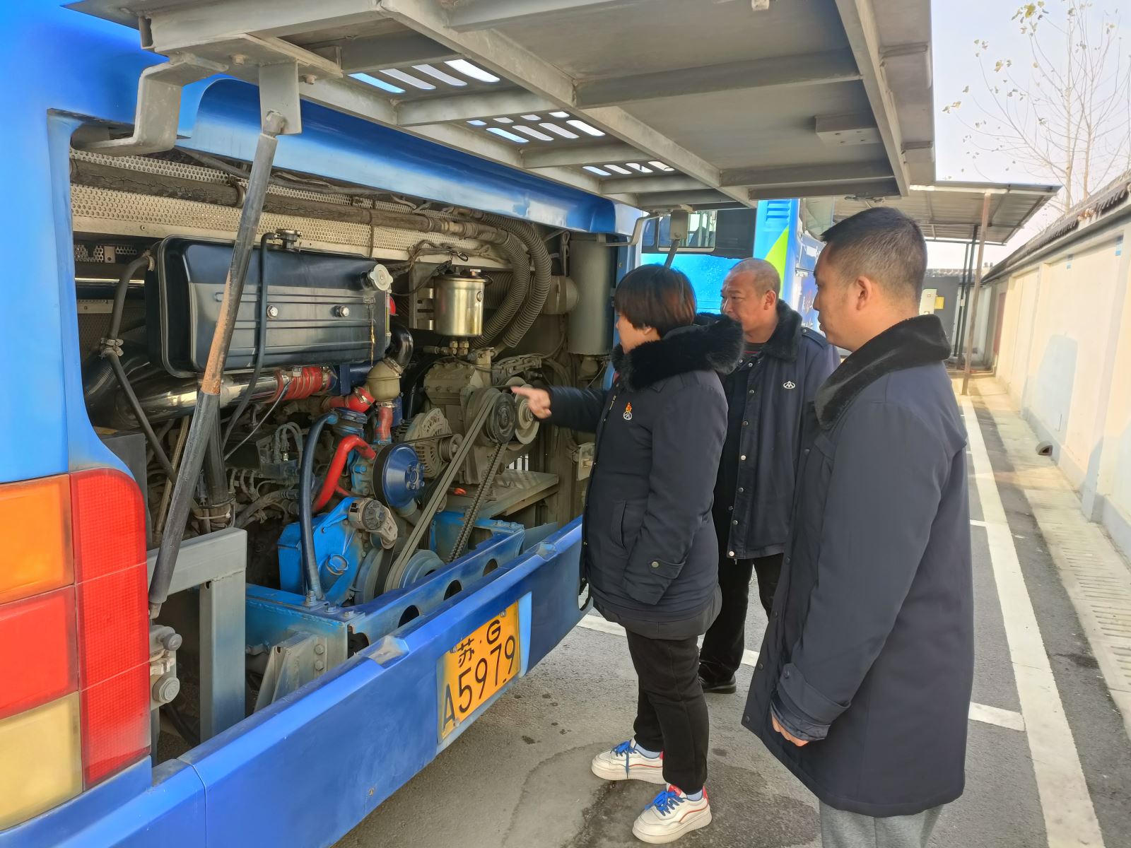 公交集團(tuán)公交事業(yè)一部開展元旦節(jié)前場站安全檢查
