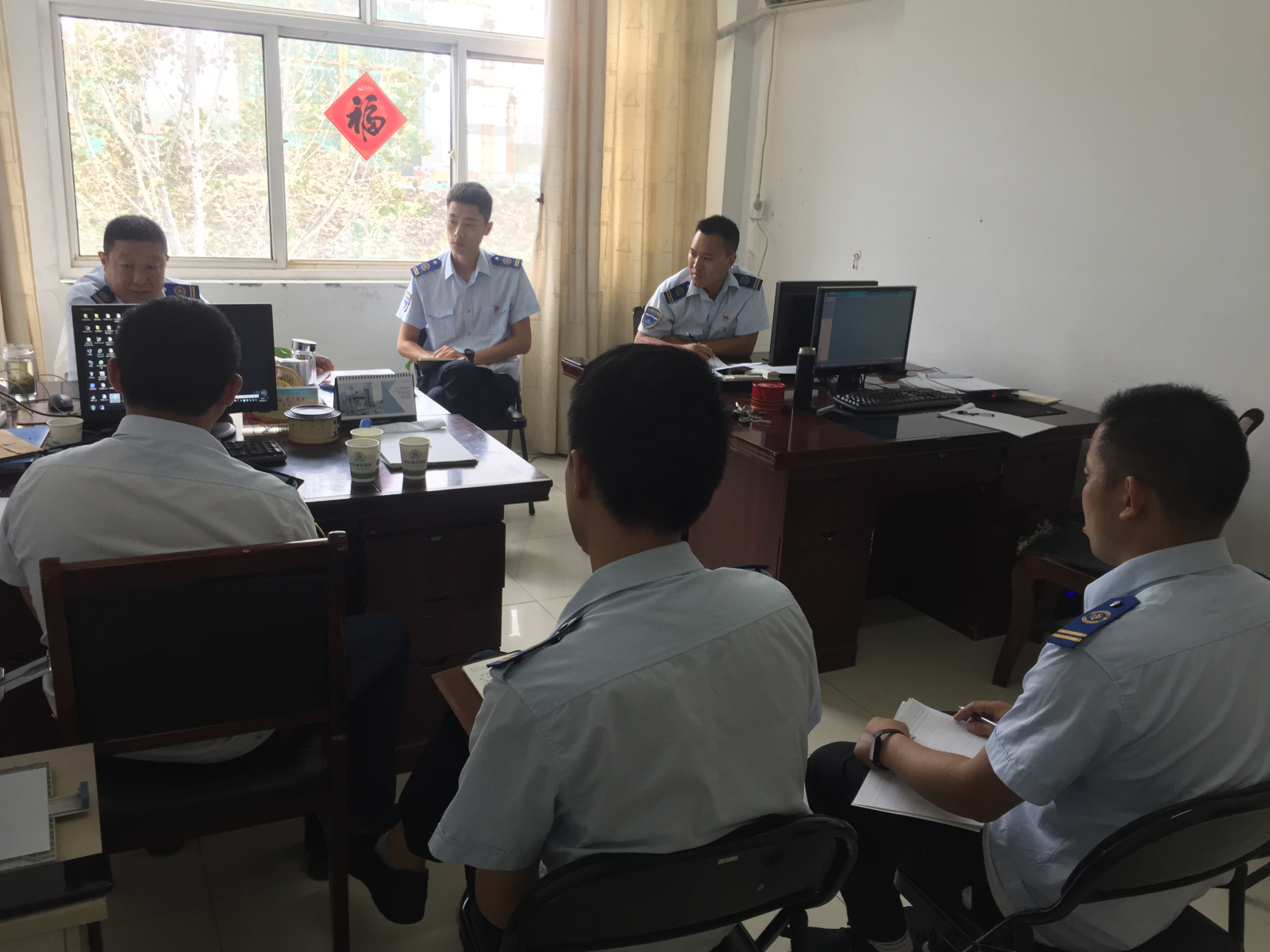 公交信息化建設(shè)小組召開(kāi)研討會(huì)